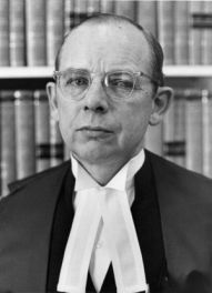 Headshot: John Douglas Arnup