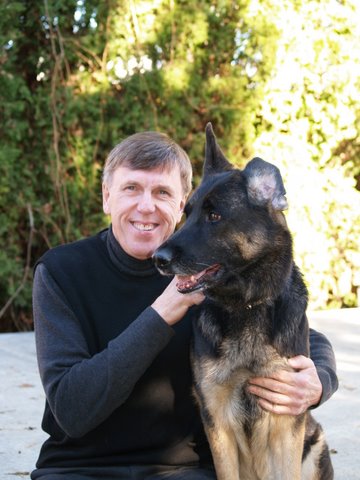 Headshot: Dale Brawn